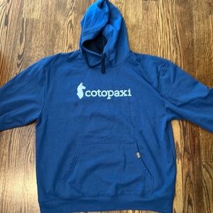 Cotopaxi sweatshirt